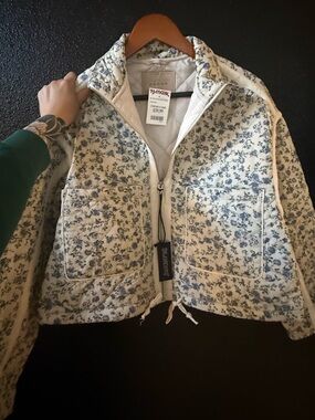 Blank NYC Cream Quilted Puffer Jacket with Blue Floral Print